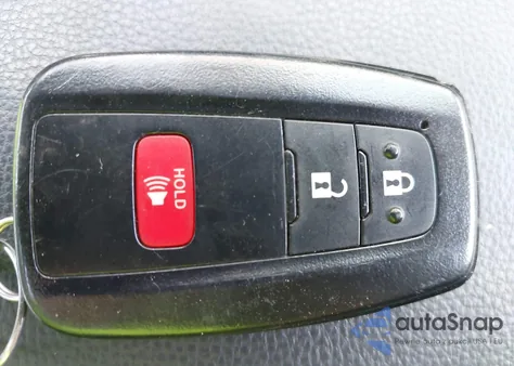 2024 Toyota Rav4 Xle z USA, uszkodzony, nr VIN 2T3P1RFV4RC393966